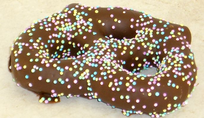 Pretzel_Pastel_Non_Pariels_small